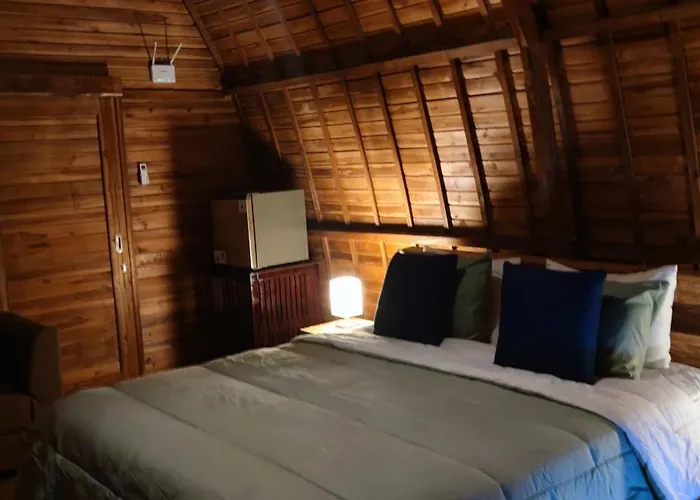 Sugita Wooden House 2 パヤンガン